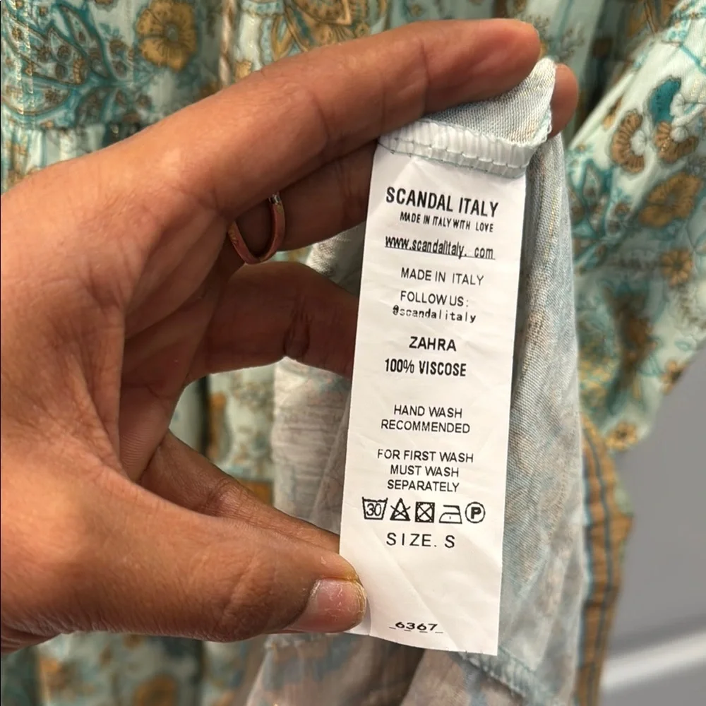 NWOT Zahra skirt in floral aqua and gold size Small - Picture 9 of 11